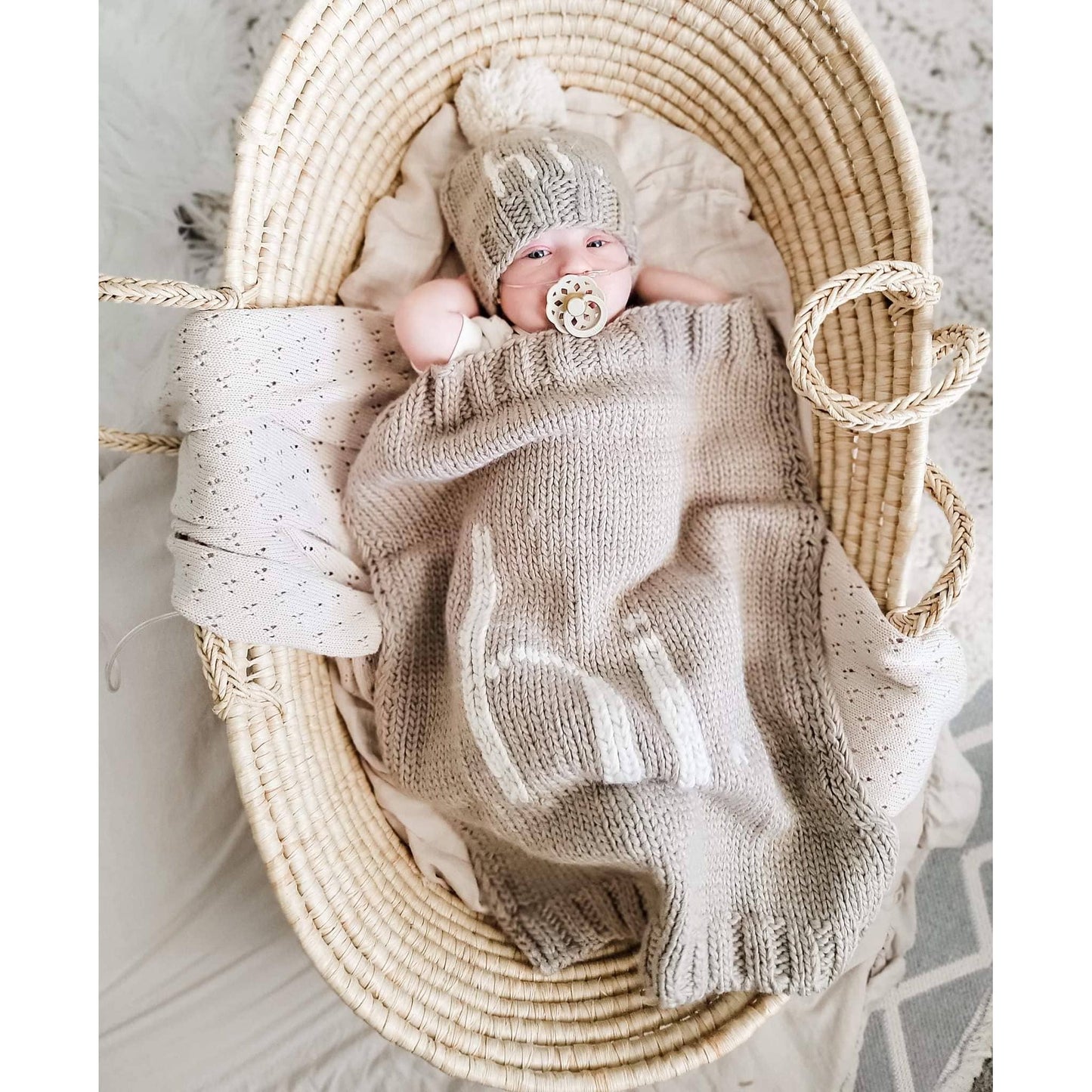 hi. Hand Knit Blanket: Pebble Brown