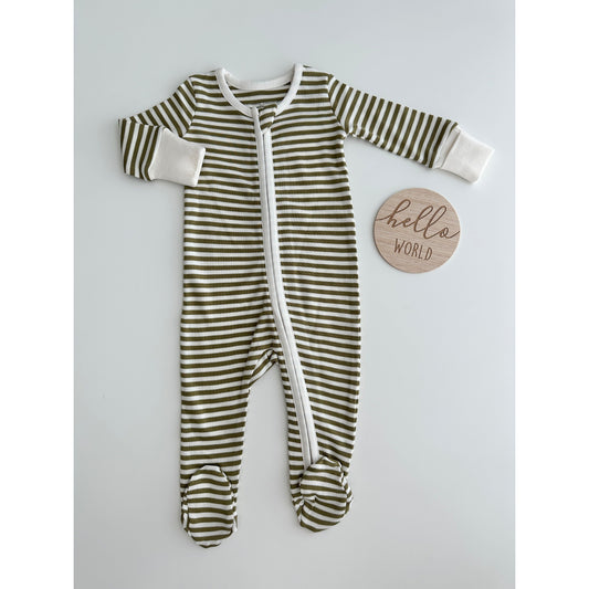 Peyton Footed Sleeper - Greely Stripe / Ivory + Herb